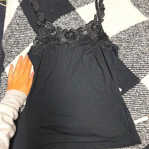 Y2K Vintage lace detailed appliqué tank top